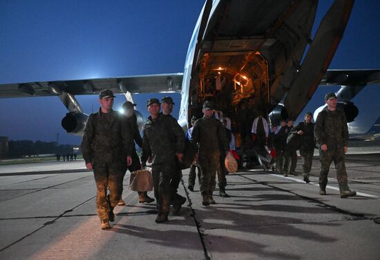 Russia Ukraine Military Operation POWs Exchange