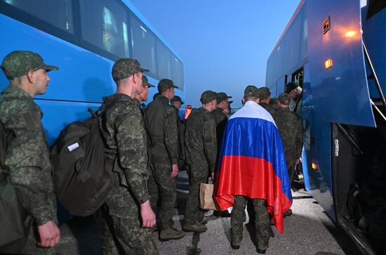 Russia Ukraine Military Operation POWs Exchange