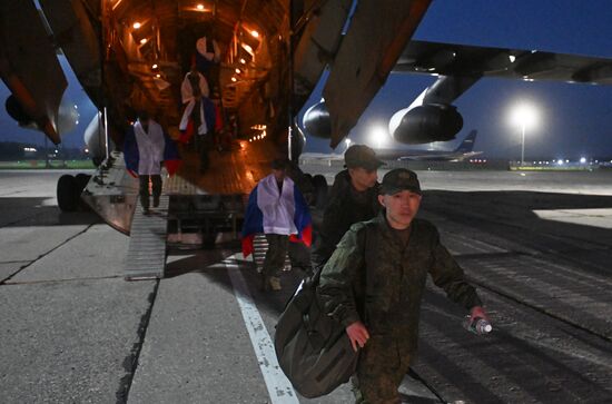 Russia Ukraine Military Operation POWs Exchange