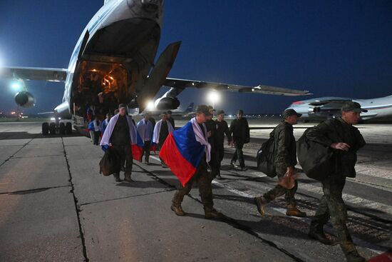 Russia Ukraine Military Operation POWs Exchange