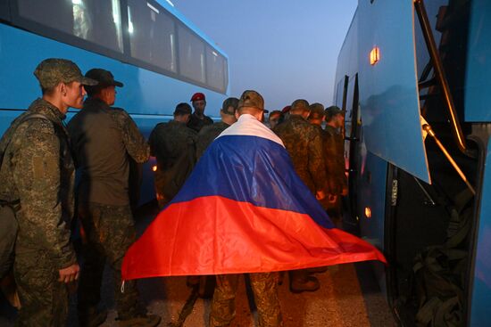 Russia Ukraine Military Operation POWs Exchange