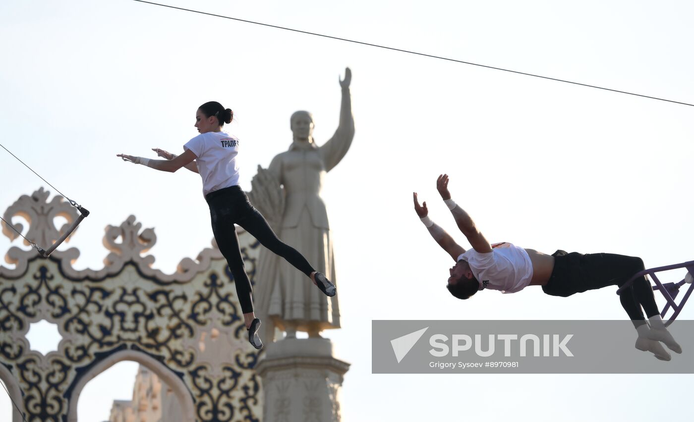 Russia Trapeze Artist Festival