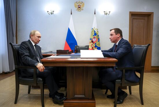 Russia Putin Northwestern Federal District