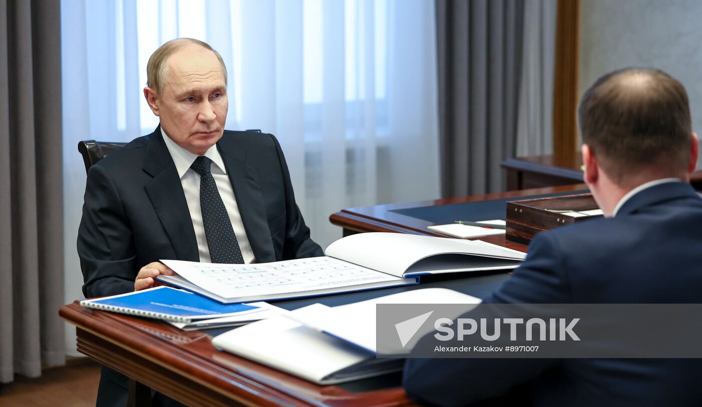 Russia Putin Northwestern Federal District