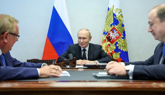 Russia Putin Northwestern Federal District