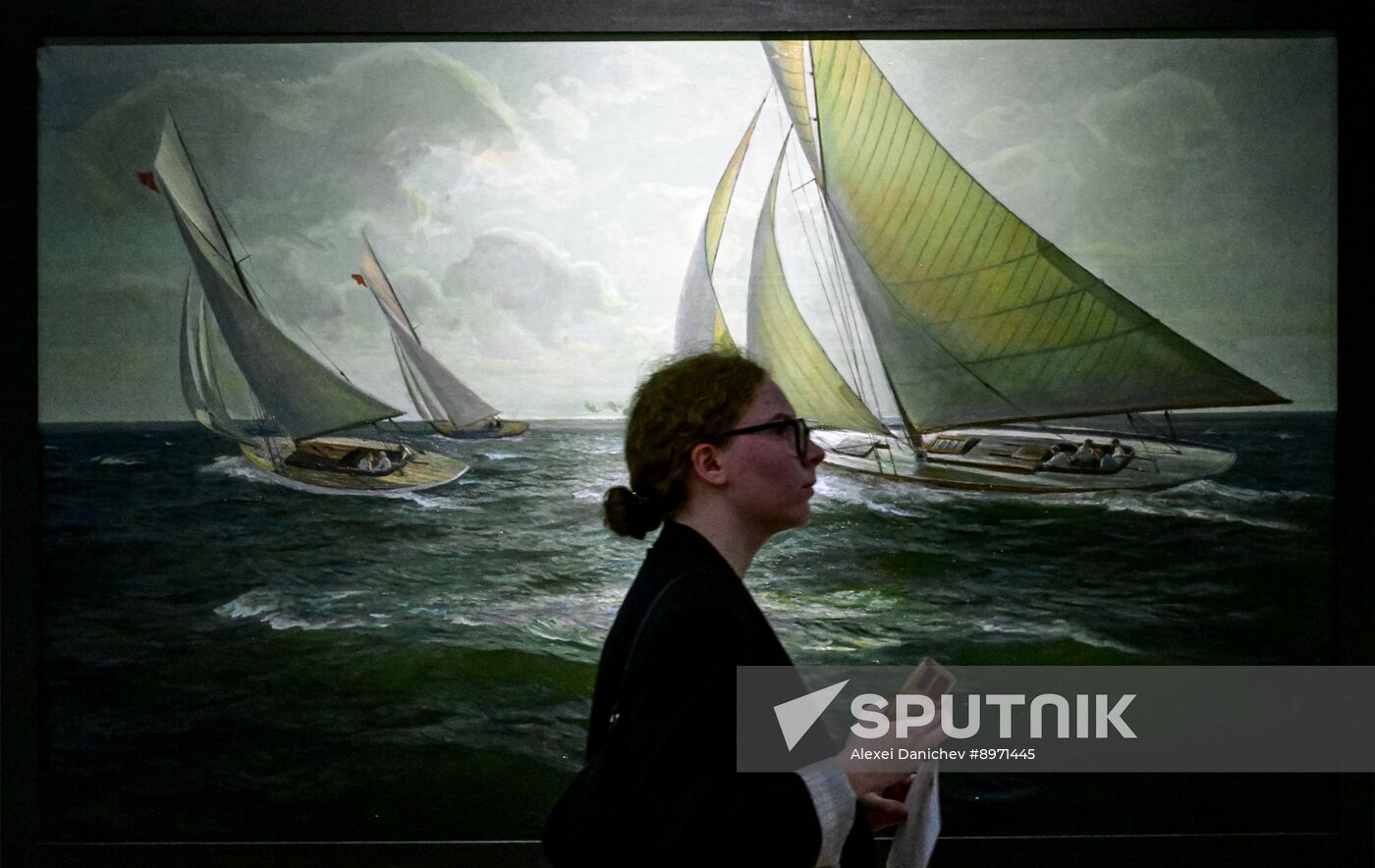 Russia Art Seascape Exhibition