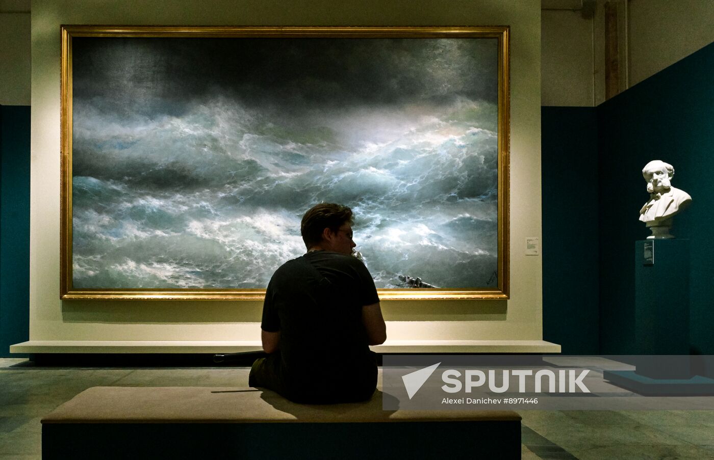 Russia Art Seascape Exhibition