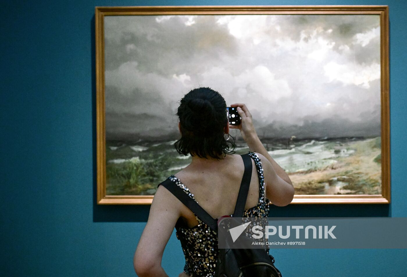 Russia Art Seascape Exhibition