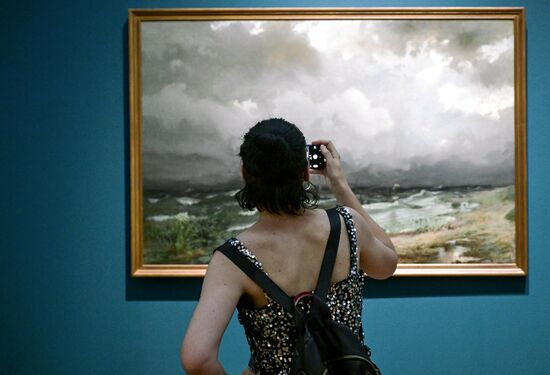 Russia Art Seascape Exhibition