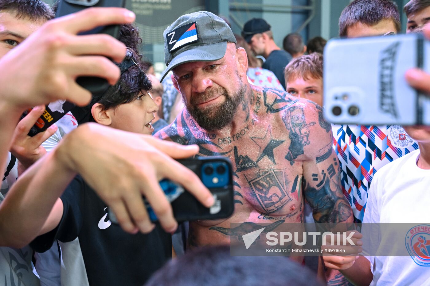 Russia Mixed Martial Arts Show