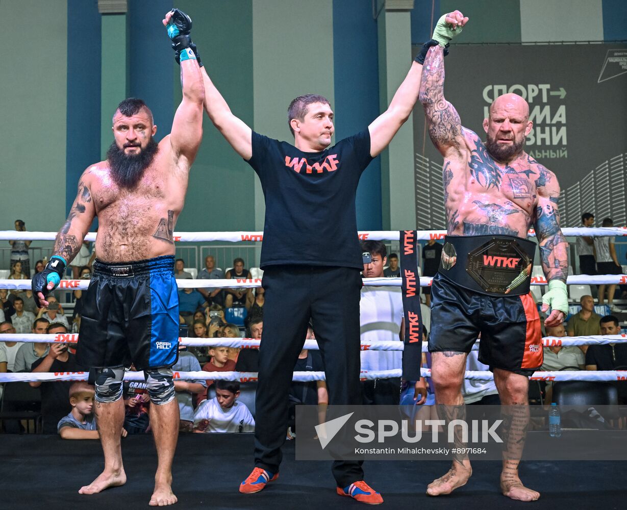 Russia Mixed Martial Arts Show