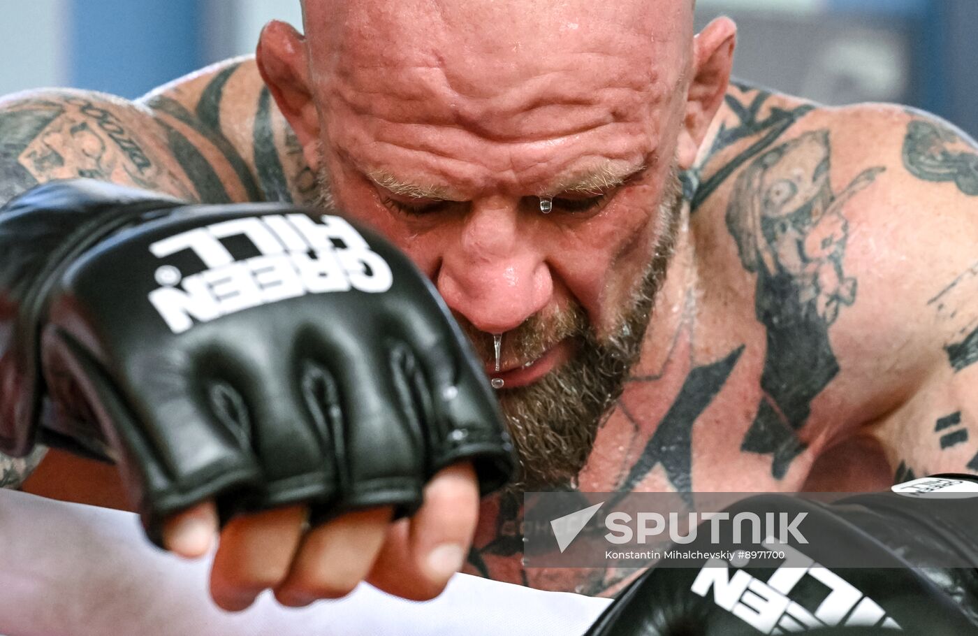 Russia Mixed Martial Arts Show