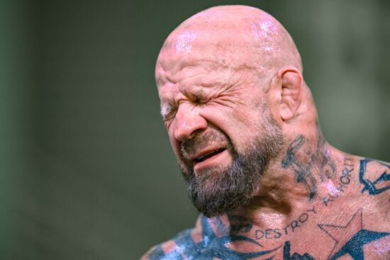 Russia Mixed Martial Arts Show