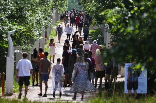 Russia Archstoyanie Festival