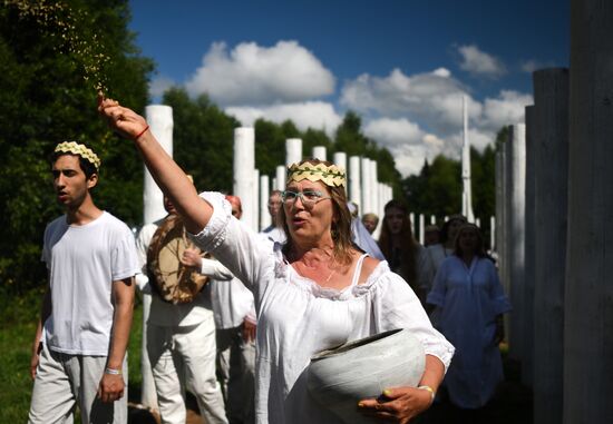 Russia Archstoyanie Festival