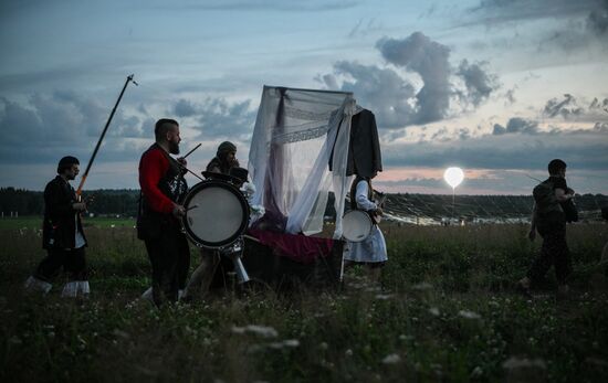 Russia Archstoyanie Festival