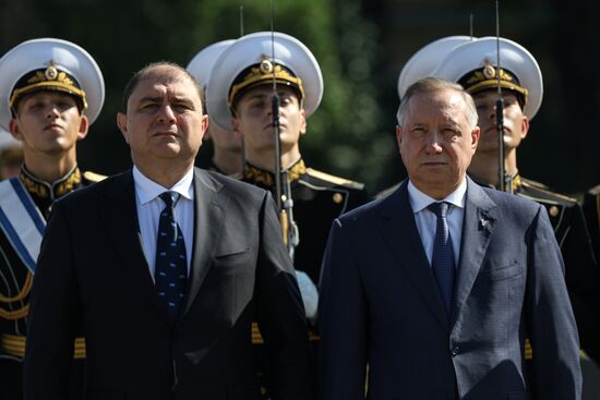Russia Navy Day Flower Laying