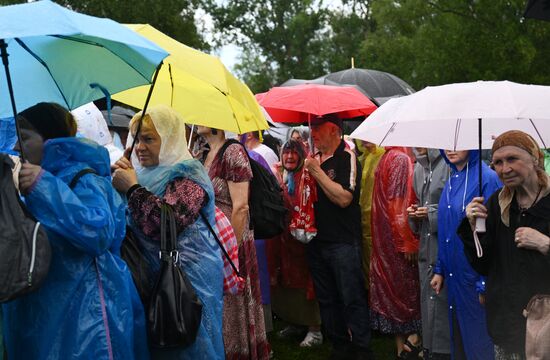 Russia Religion All Merciful Savior Icon Procession