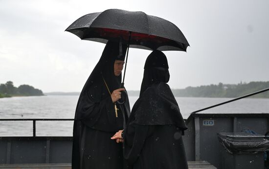 Russia Religion All Merciful Savior Icon Procession