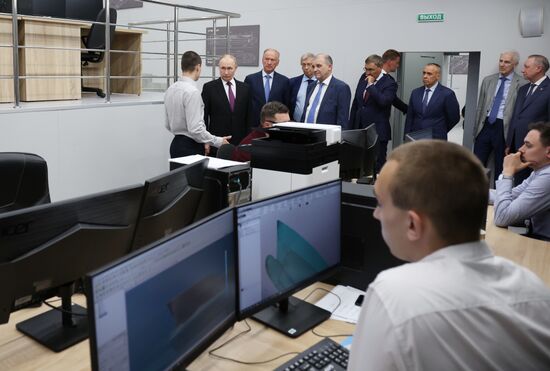 Russia Putin Northwestern Federal District