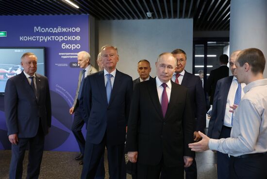 Russia Putin Northwestern Federal District