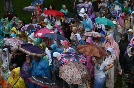 Russia Religion All Merciful Savior Icon Procession