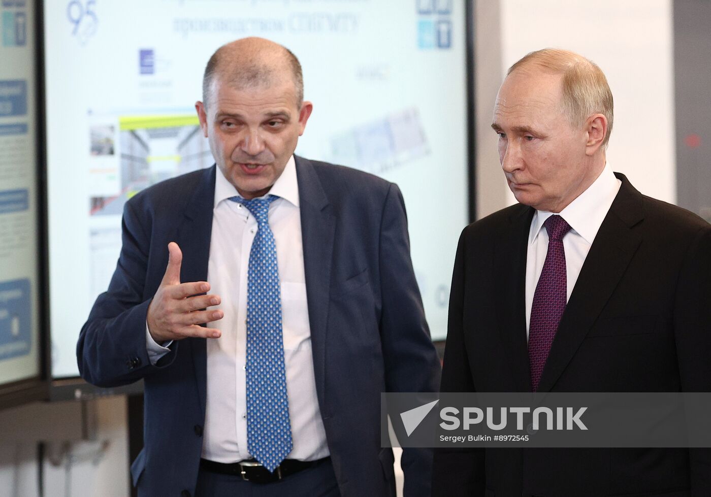Russia Putin Northwestern Federal District