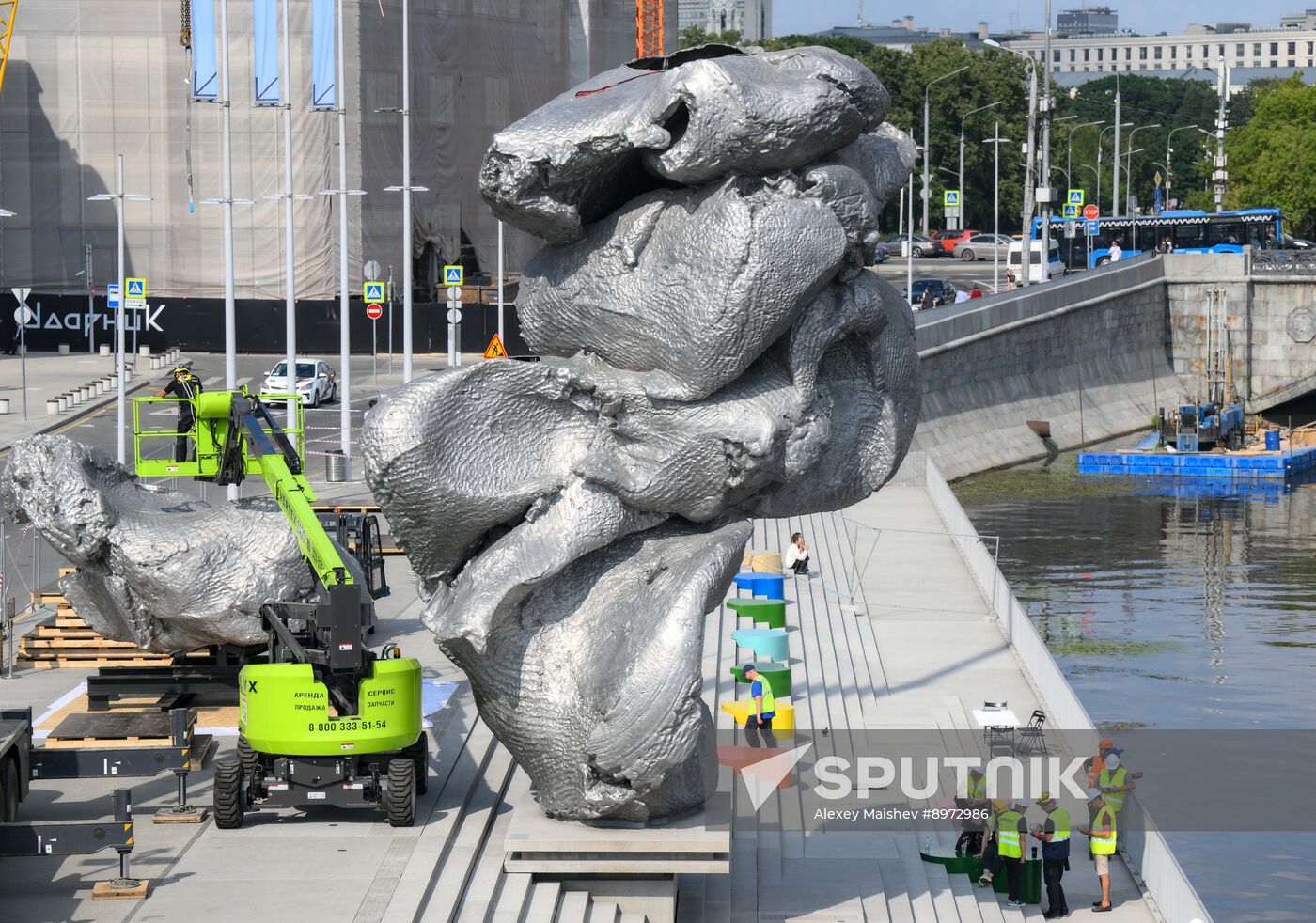 Russia Art Big Clay Sculpture Dismantling