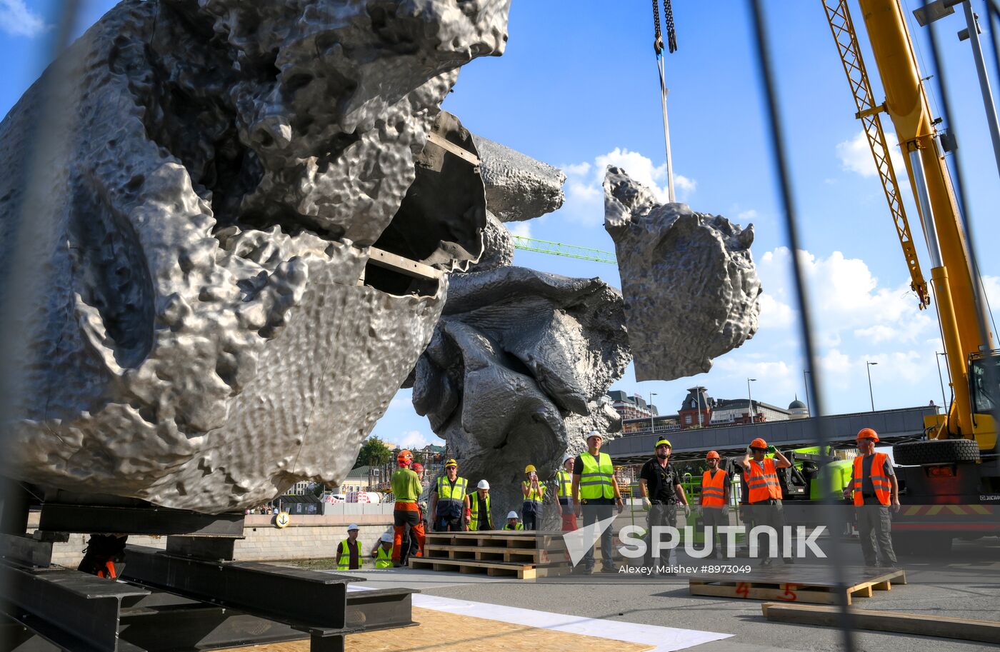 Russia Art Big Clay Sculpture Dismantling