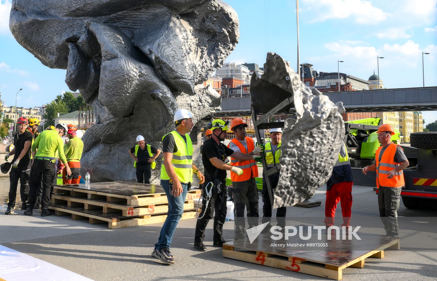 Russia Art Big Clay Sculpture Dismantling