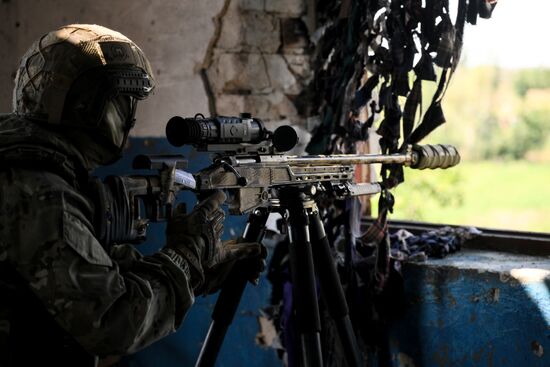 Russia Ukraine Military Operation Snipers Training