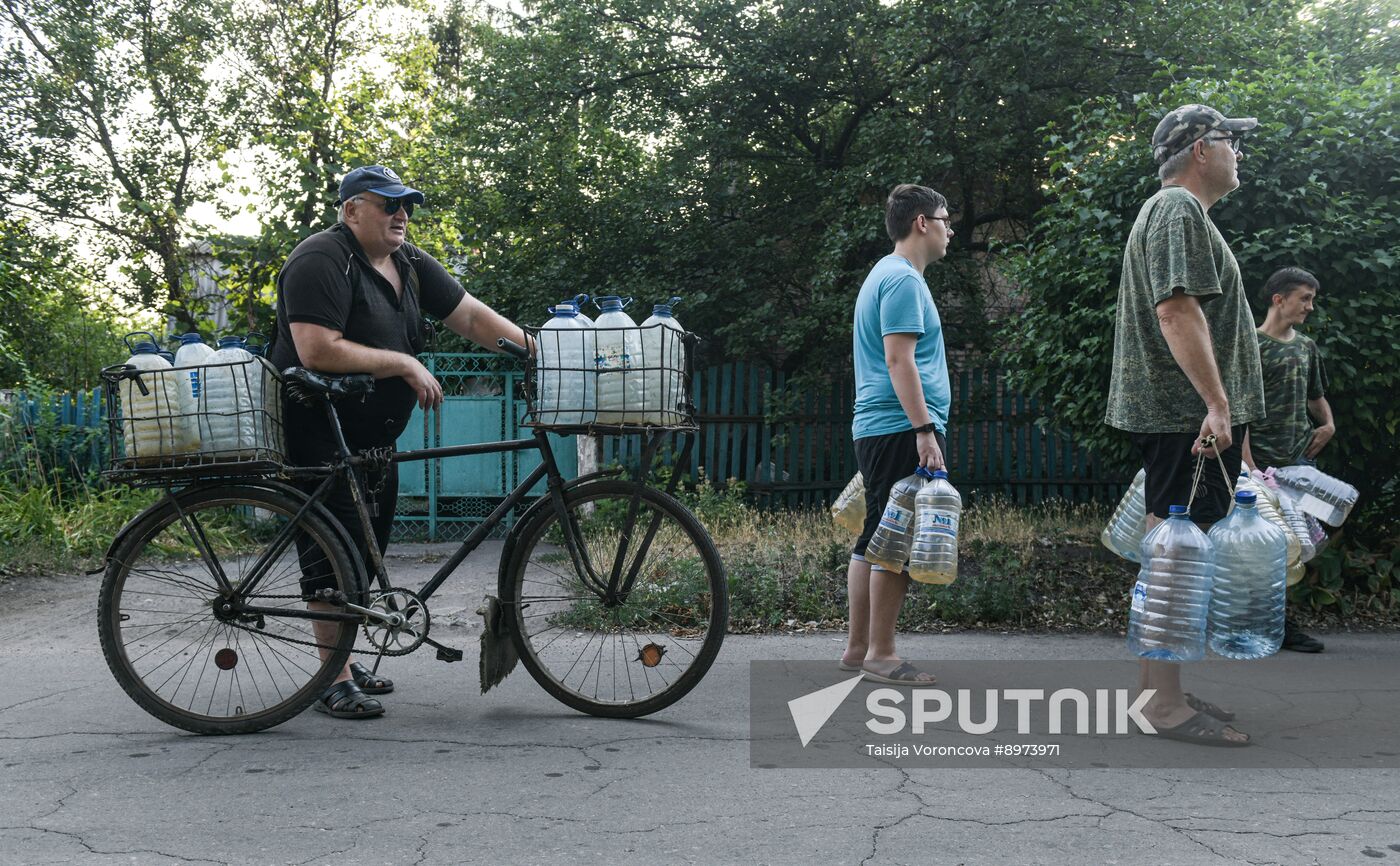 Russia DPR Water Supply