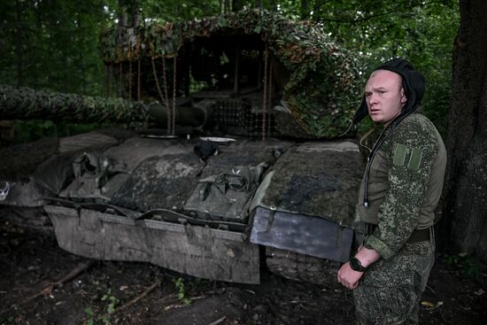 Russia Ukraine Military Operation Tank Units