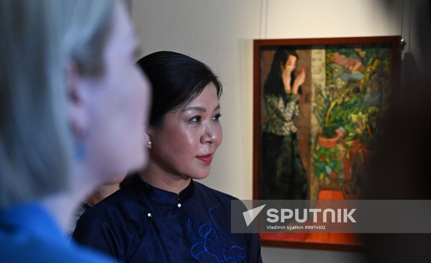 Russia Vietnamese Lacquer Painting Exhibition