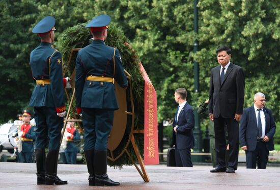 Russia Laos Wreath Laying