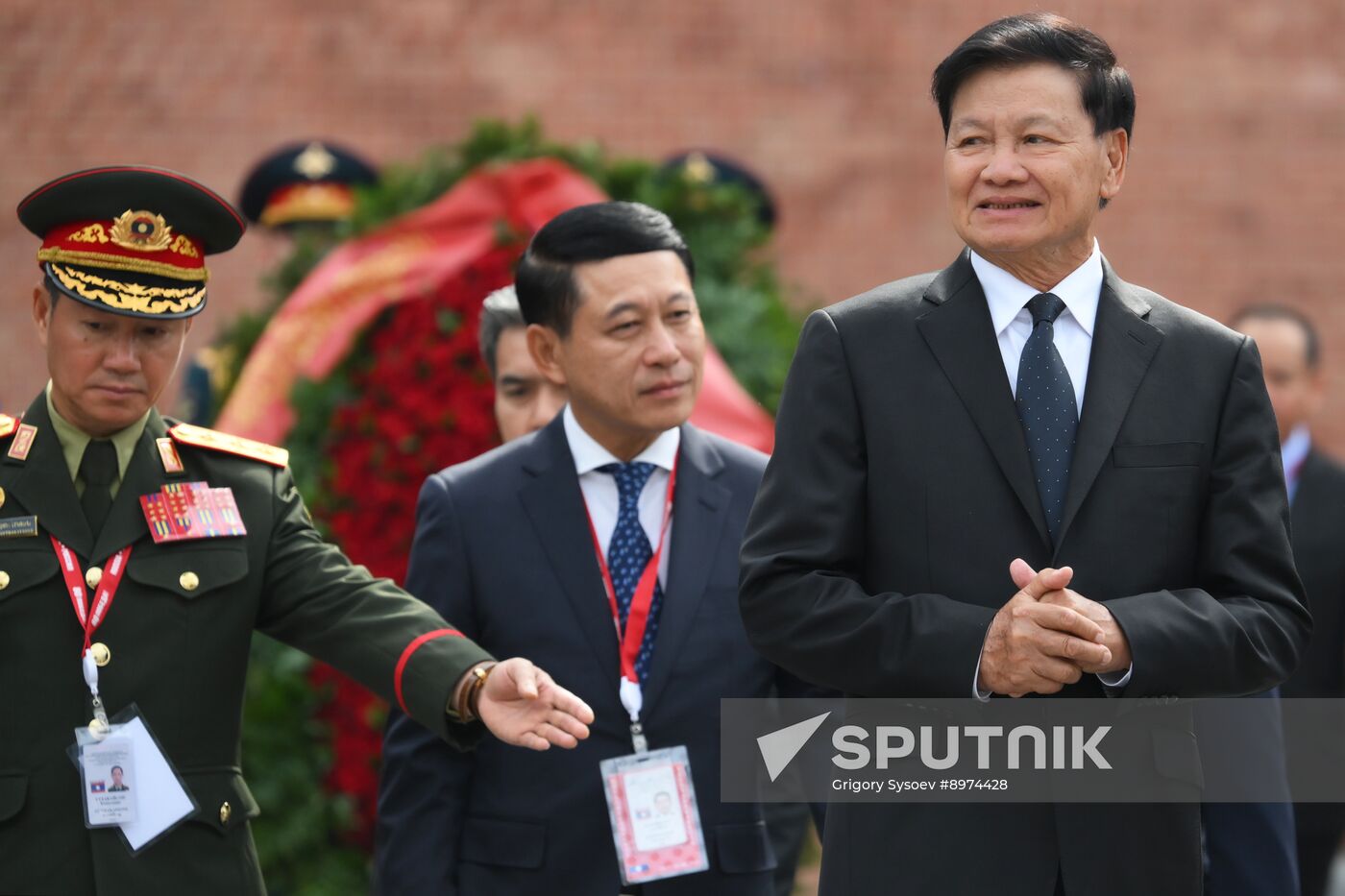 Russia Laos Wreath Laying