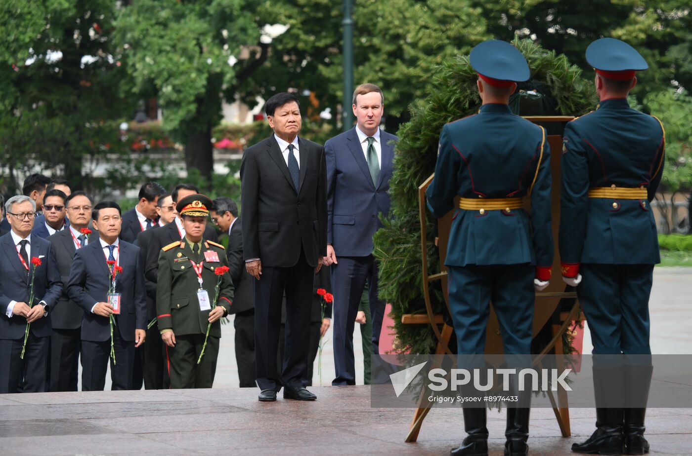 Russia Laos Wreath Laying