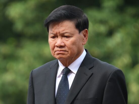 Russia Laos Wreath Laying