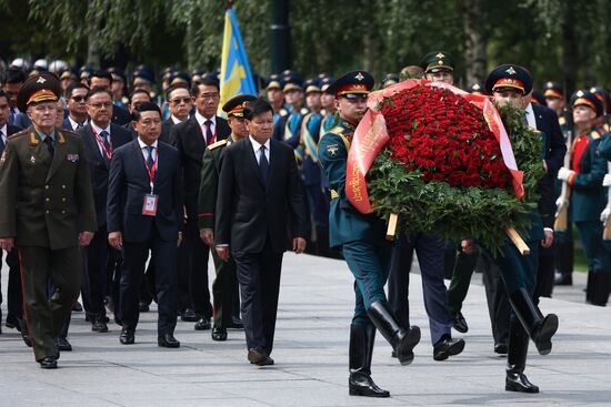 Russia Laos Wreath Laying