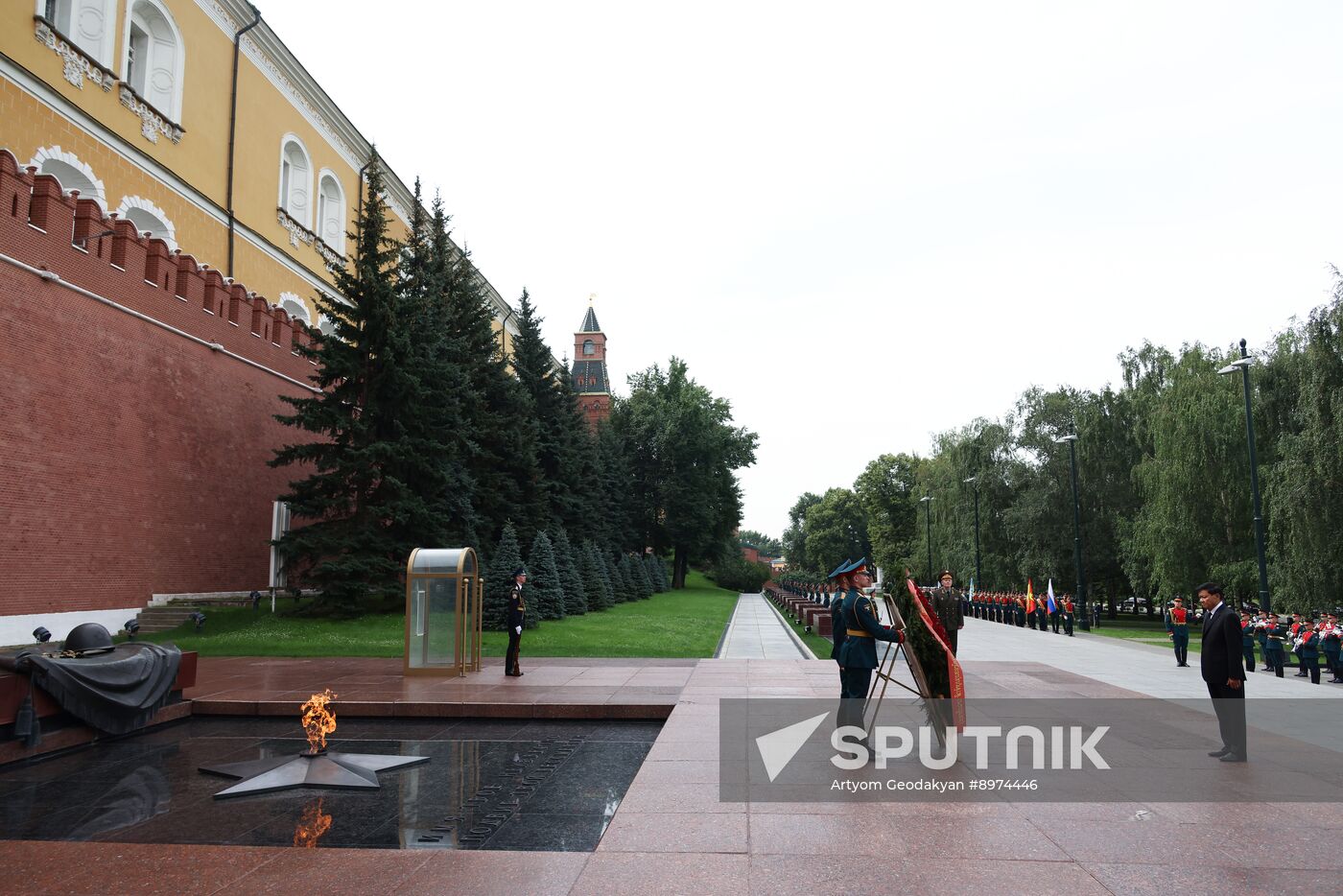 Russia Laos Wreath Laying