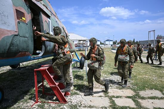 Russia Crimea Airborne Forces Training