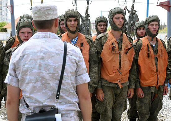 Russia Crimea Airborne Forces Training