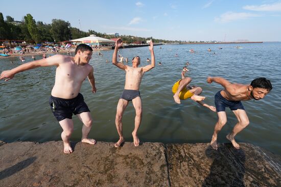 Russia DPR Daily Life