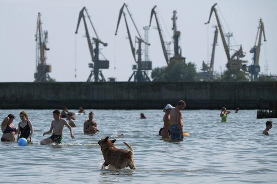 Russia DPR Daily Life