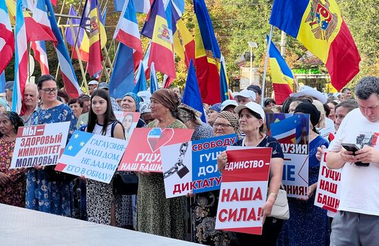 Moldova Gagauzia Governor Rally