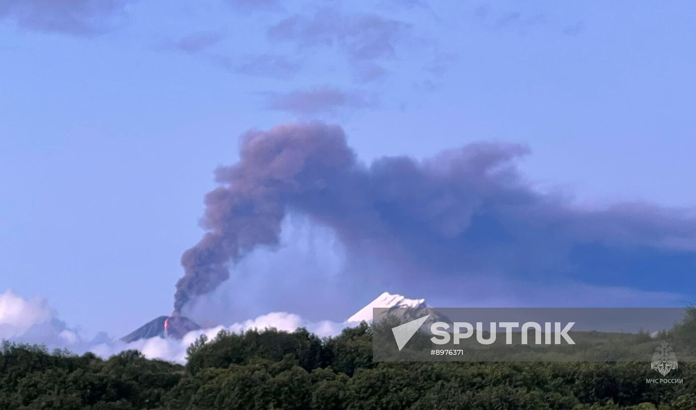 Russia Volcano Eruption