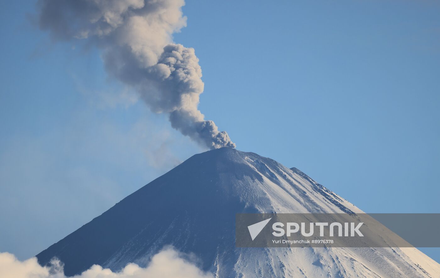 Russia Volcano Eruption