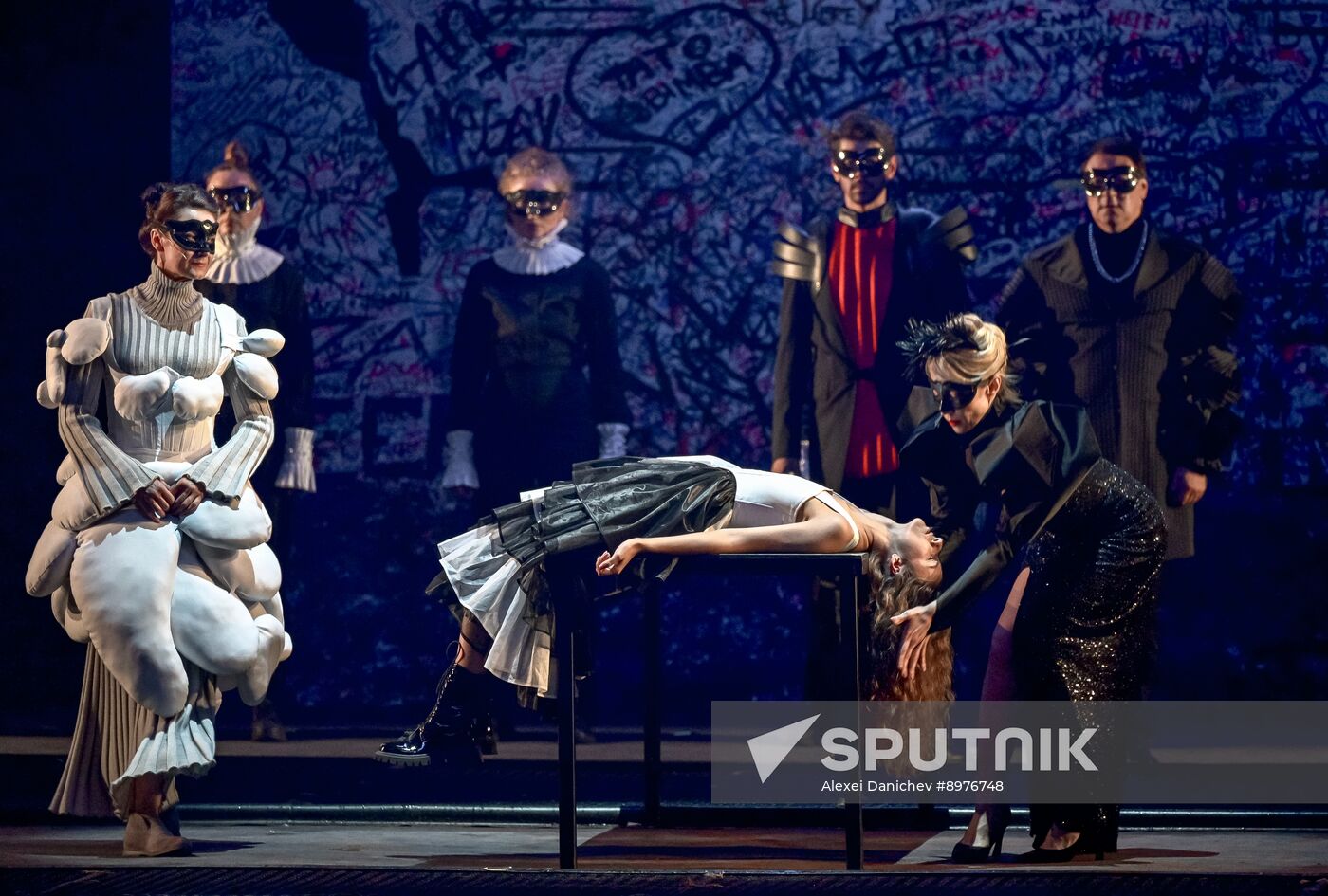 Russia Novosibirsk Red Torch Theatre Tour