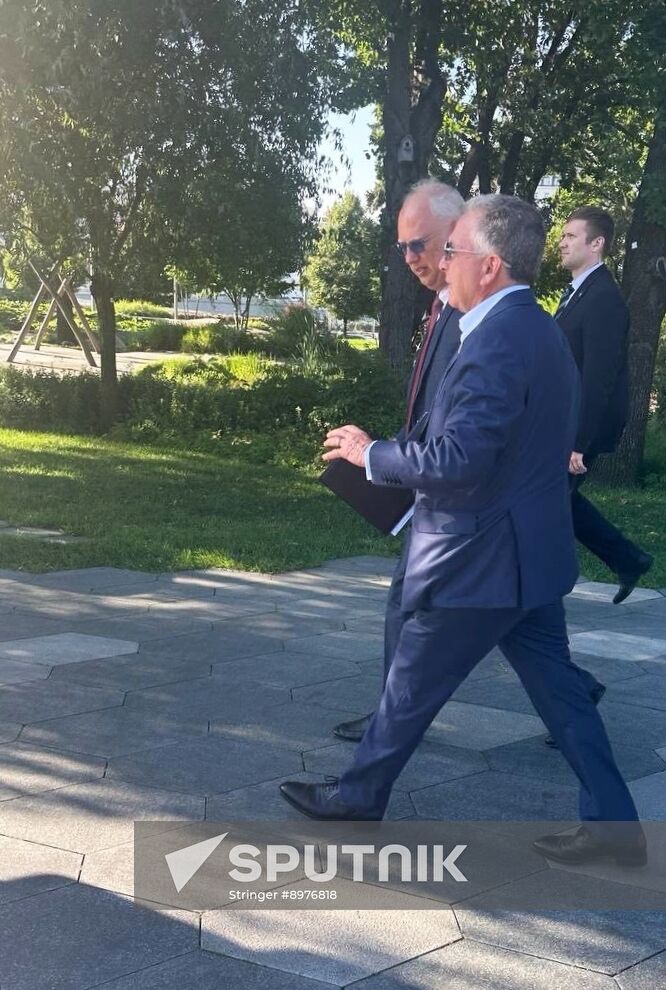 Russia US Arrival