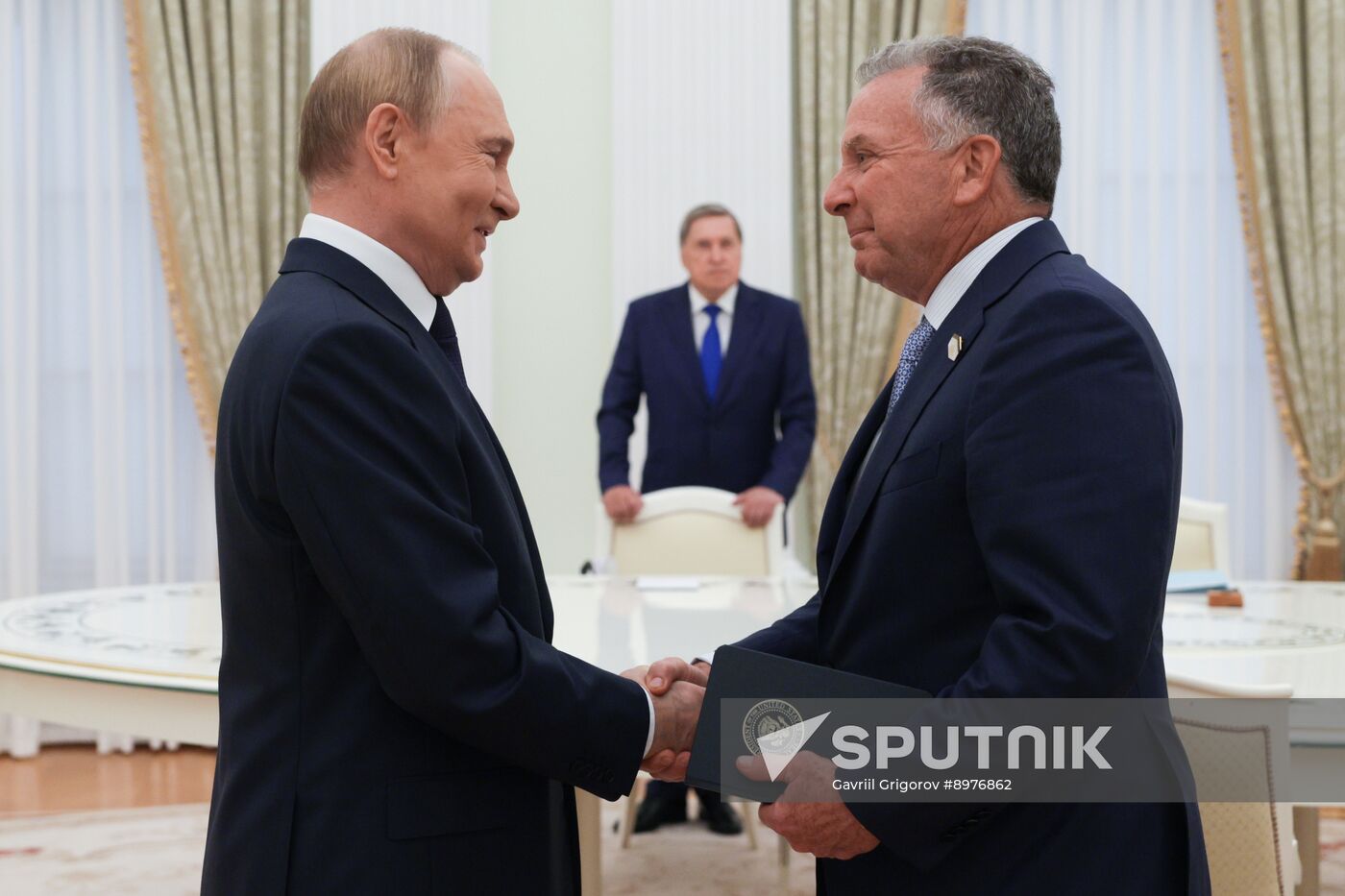 Russia US